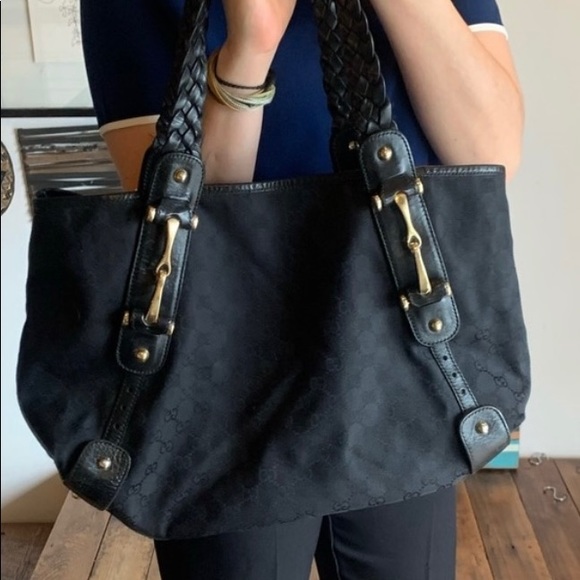 Authentic Black Gucci purse - Picture 4 of 10